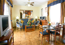 Bazén resortu Sunset Harbour