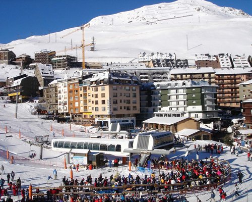 Habitat Calgary 88 Andorra