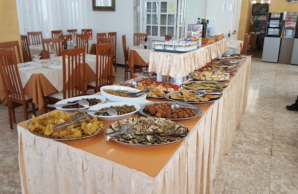 Hotel Corona okolí