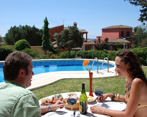Exteriér Marbesa Club